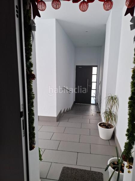 Foto 53d30e21-699e-4c12-9557-d03aaf435396. Casa gran casa en Rociana del Condado