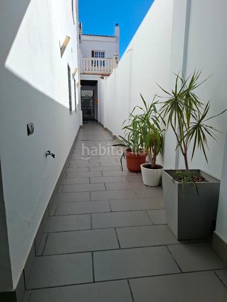 Foto 86598c32-c97c-4357-8e56-75b9a8528f51. Casa gran casa en Rociana del Condado