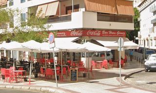 Local Comercial a Calle Muñoz León 13