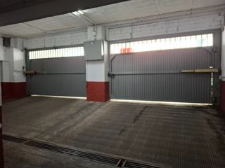 Autoparkplatz  Calle pilar de gracia. Garaje en triana