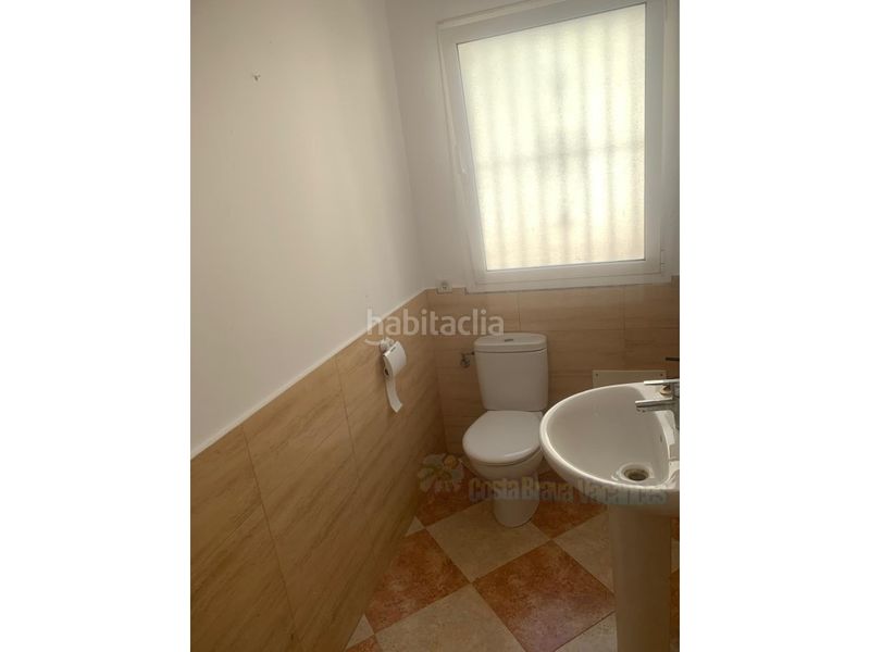 Foto 54b92f82-4383-4b08-bf68-9ac7469567f0. Casa a avinguda mil·lenni 30 a Lloret Residencial - Montlloret Lloret de Mar