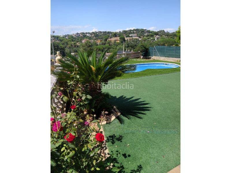 Foto a13e237f-8db1-4390-a216-1c9781ea7181. Casa a avinguda mil·lenni 30 a Lloret Residencial - Montlloret Lloret de Mar
