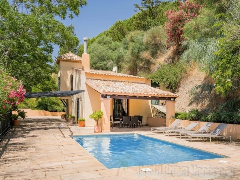 Foto d96a4126-e866-42ee-b86c-ab290324207c. Casa a Ojén pueblo Ojén