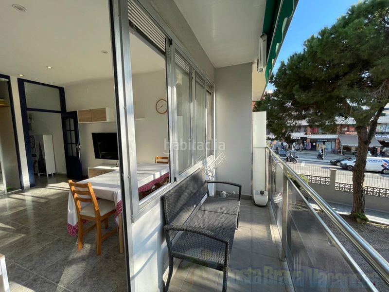 Foto 0559a1ae-c6e3-4ebd-a56b-939573279496. Apartament amb aparcament a Fenals Lloret de Mar