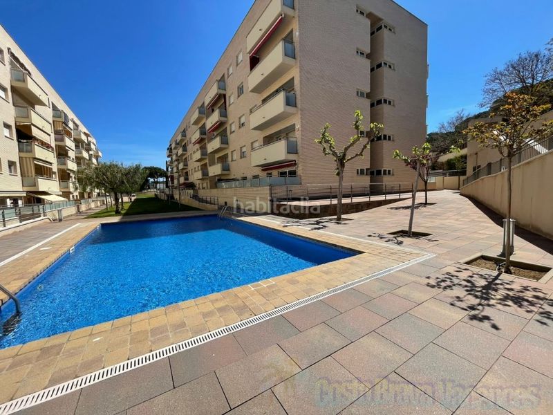 Foto 9730dd1a-0f96-4f6a-b700-9dd812a5effd. Piso vivir en el paraíso es posible! descubre este maravilloso apartamento planta baja , 2 habs. en el exclusivo complejo de santa clot en Lloret de Mar