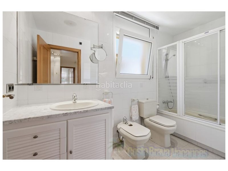 Foto 587d28c0-3052-44d5-9bcb-2ab9b050b900. Casa a Centre Blanes
