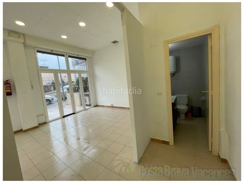 Foto 7f756f51-6028-4174-9820-b0621c6abbe1. Local comercial a Fenals Lloret de Mar