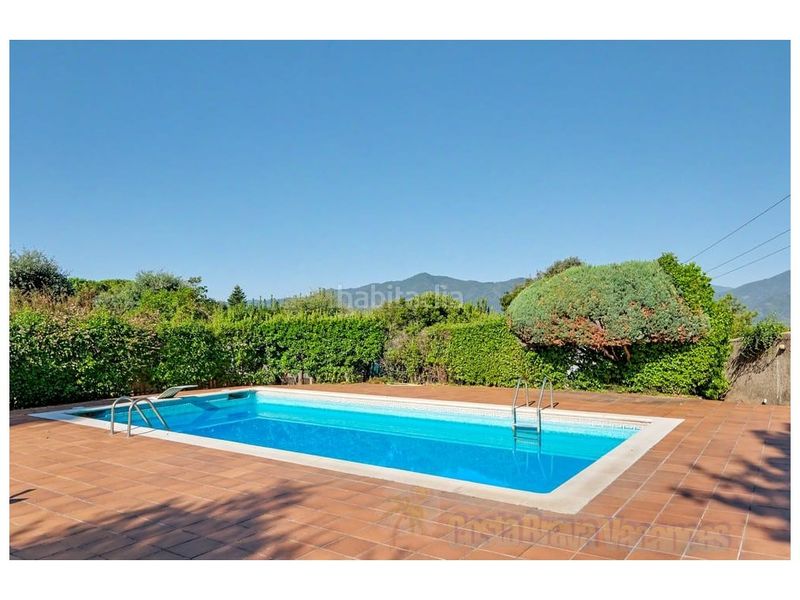 Foto bcdf07dd-00a8-4b93-9045-9c34941f3570. Casa a Bescanó