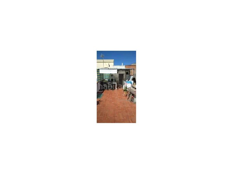 Foto 67ad2ce5-5325-45f5-b4b4-06b71456fe53. Maison dans Centre Lloret de Mar