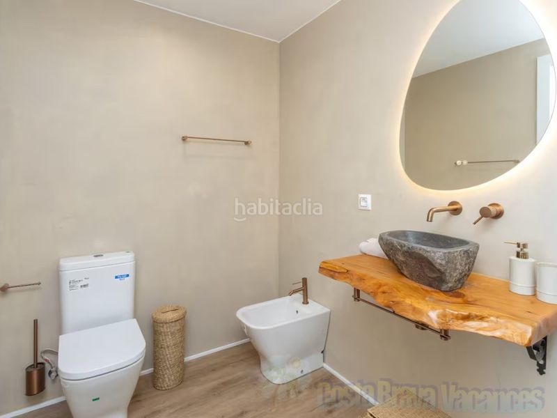 Foto 31836629-29f3-4291-80ea-7f7be83e02ee. Casa amb aparcament a Roca Grossa Lloret de Mar