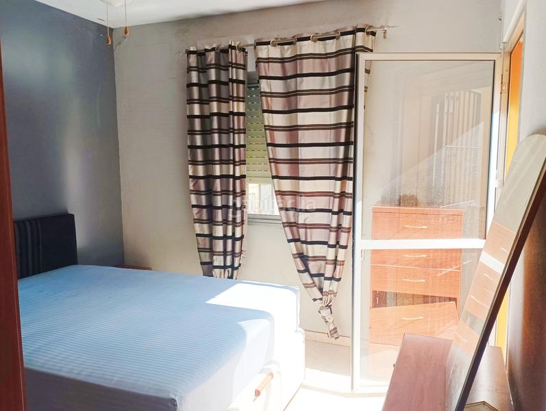 Foto 0f8ab281-52f2-47cd-ab11-03035fdeac80. Semi detached house in calle fernando martín 2 in Guillena