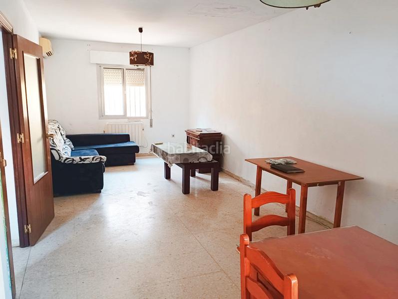 Foto 4aed5079-8e22-4262-81be-7fe34bc697e7. Semi detached house in calle fernando martín 2 in Guillena