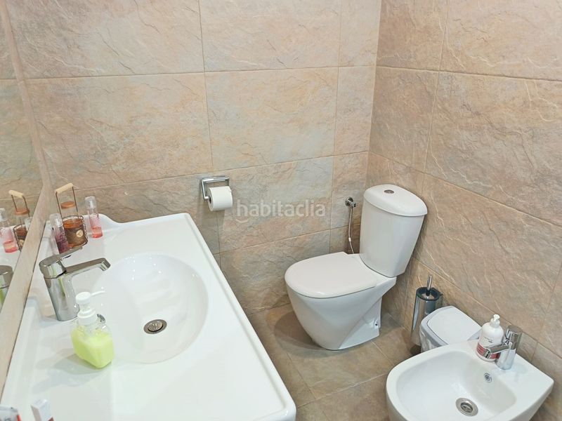 Foto 1f8b5349-6906-424d-a03f-9da914afc1f2. Pis amb aparcament a colores - entreparques Sevilla