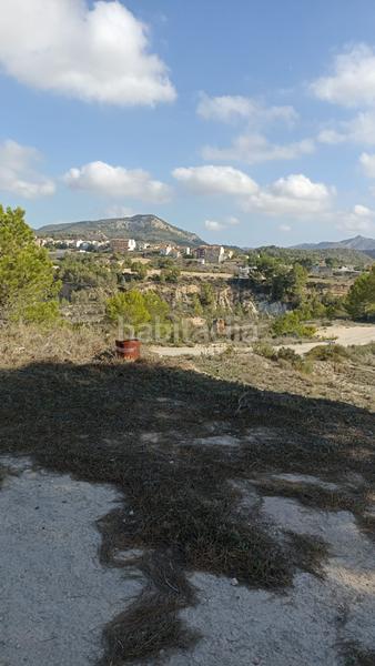 Foto c1b44329-0103-429c-9174-d87ebd2d2105. Rural plot in Tibi