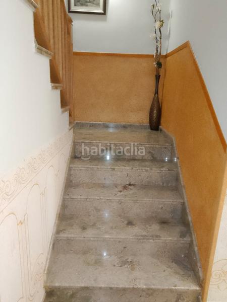 Foto a32770db-94ed-4720-9423-ce3d043bc689. Tríplex elegante triplex en Ibi