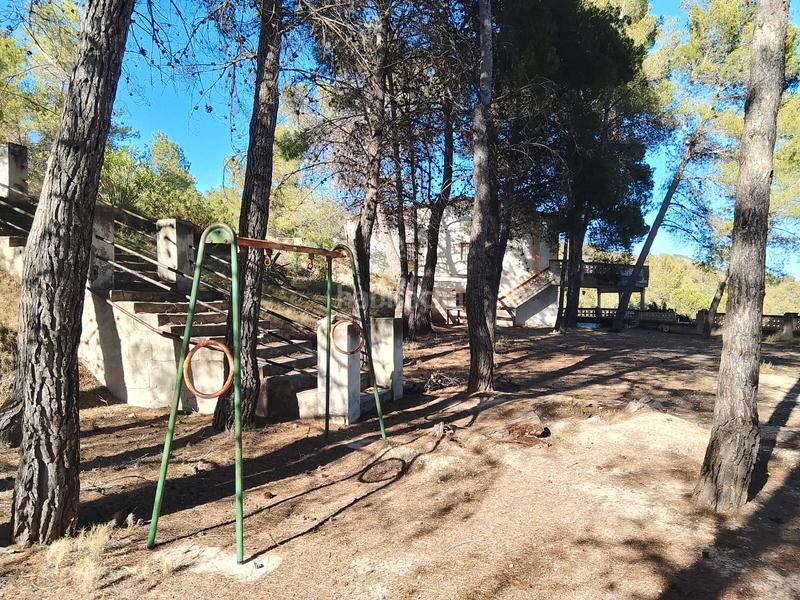 Foto 41a1af52-4b74-4f22-896b-0ae18c051745. Finca rústica venta de casa rustica en paraje natural en Onil