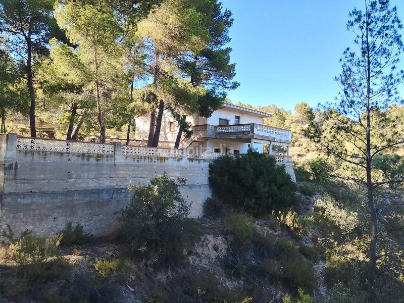 Foto 42bcc9c8-043f-40e5-b29c-5ed832b08805. Finca rústica venta de casa rustica en paraje natural en Onil