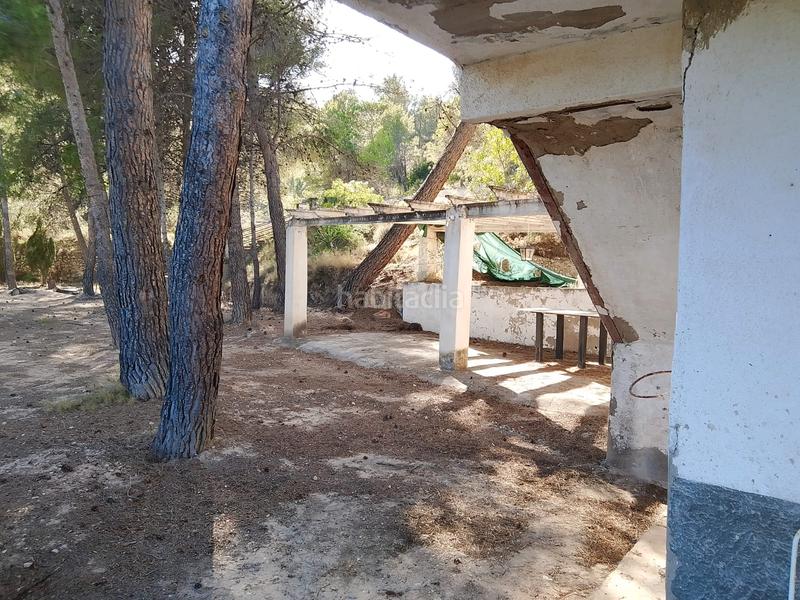 Foto b045c61b-6be5-4e3a-835d-ef8796880f85. Finca rústica venta de casa rustica en paraje natural en Onil