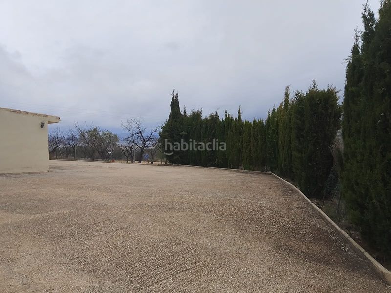 Foto 49037036-1e8f-4a0a-90a0-80e5110e9a1a. Xalet amb xemeneia aparcament a Tibi