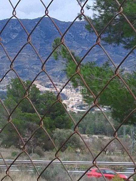 Foto 4fd3e9c8-d340-4df5-b11f-c99892d1f228. Xalet amb xemeneia aparcament a Tibi