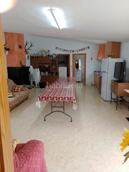 Foto 638fdfb9-3e82-4250-b8fb-be498044997d. Xalet amb xemeneia aparcament a Tibi