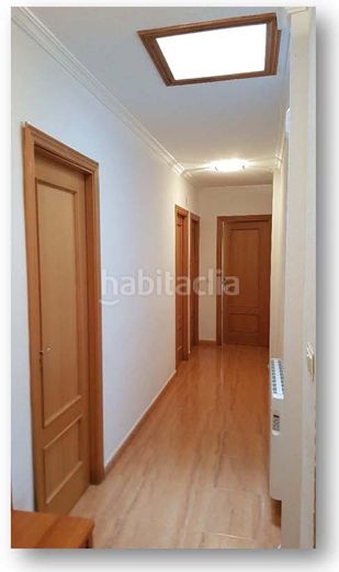 Foto 952e9fe6-7373-4b2e-946a-b1d71f9a04c6. Xalet amb xemeneia aparcament piscina a Onil