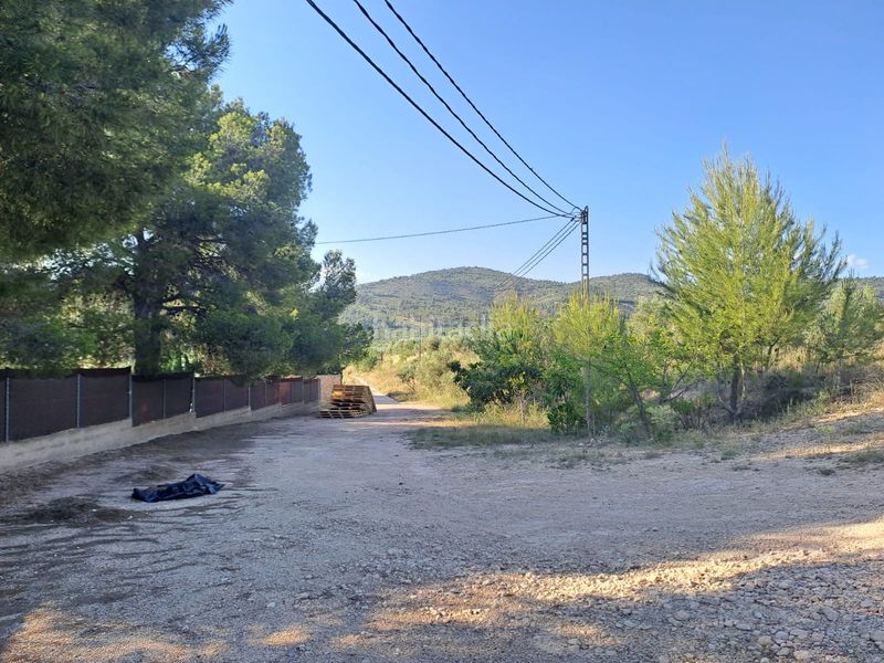 Foto f86942b2-8d97-431b-9535-f461a2fd882f. Finca rústica a cv-802 3 a Onil