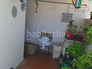 Foto f259e355-6af0-4ac6-b2f2-0820a18b28c9. Masia amb xemeneia a Castalla