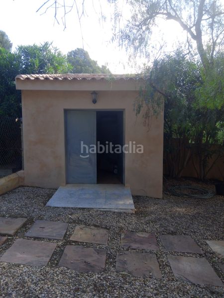 Foto 01edd9af-0ca2-46b9-85c4-11c6f3a743ab. Xalet amb xemeneia aparcament piscina a Tibi