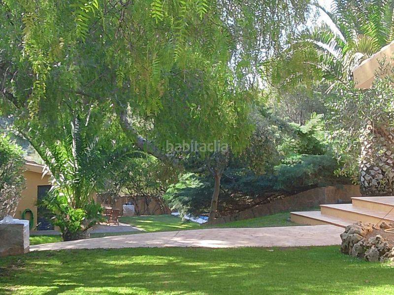 Foto 64ff86b1-8132-4478-bc43-bd6db025203e. Xalet amb xemeneia aparcament piscina a Tibi