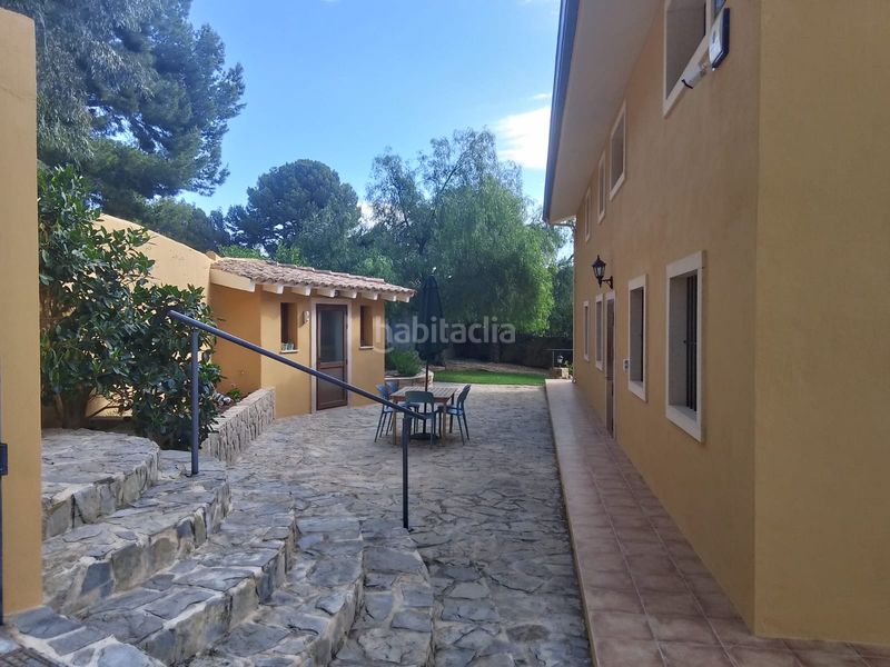 Foto 9fe9b3c5-be9c-474a-9582-dded2427bc01. Xalet amb xemeneia aparcament piscina a Tibi