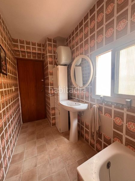 Foto 6545862d-4dd2-4790-92d0-56b3c57bf9fa. Masía vivenda luminosa a tres calles con parking privado en Tibi