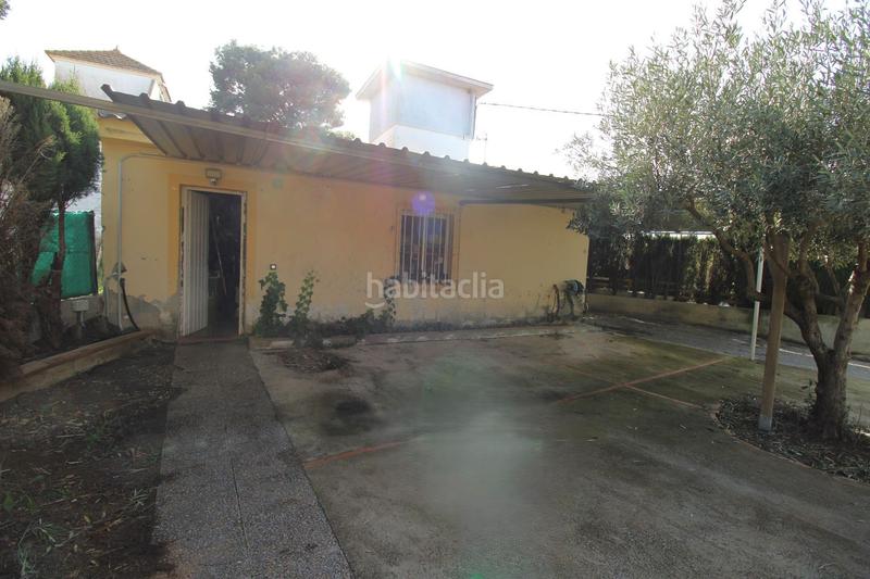 Foto b09a358b-d5ee-483d-adc9-a8f3488fc394. Casa chalet independiente en Camí de Paterna-Lloma del Calderer Bétera