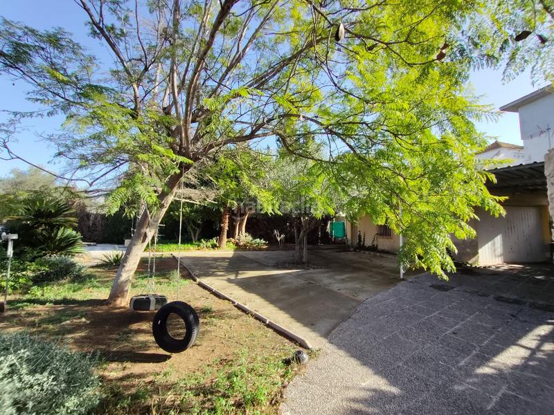 Foto e3b1a16f-799d-4d95-a545-136c3d75a4c9. Casa chalet independiente en Camí de Paterna-Lloma del Calderer Bétera