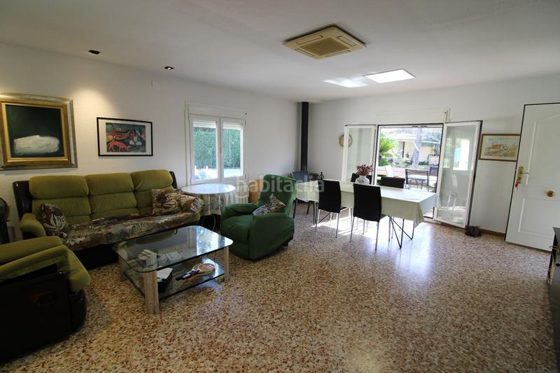 Foto e9590c0d-7fb8-435c-86e4-cd9326c535fe. Casa chalet independiente en Camí de Paterna-Lloma del Calderer Bétera