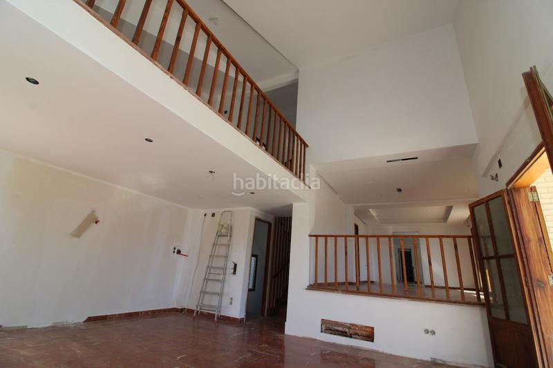 Foto 15575e4e-df45-42ac-b65d-0fa6734712fe. Casa chalet muy espacioso con varias opciones en Torre en Conill-Cumbres de San Antonio Bétera