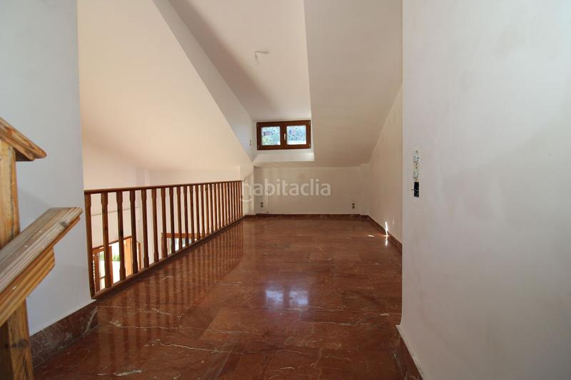 Foto 42eee26d-3a08-4fdb-97c7-8eb538088b59. Casa chalet muy espacioso con varias opciones en Torre en Conill-Cumbres de San Antonio Bétera