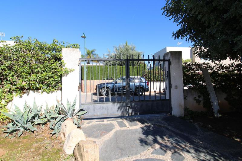 Foto d405c326-74be-4f59-8921-7f19b68d9030. Casa chalet muy espacioso con varias opciones en Torre en Conill-Cumbres de San Antonio Bétera