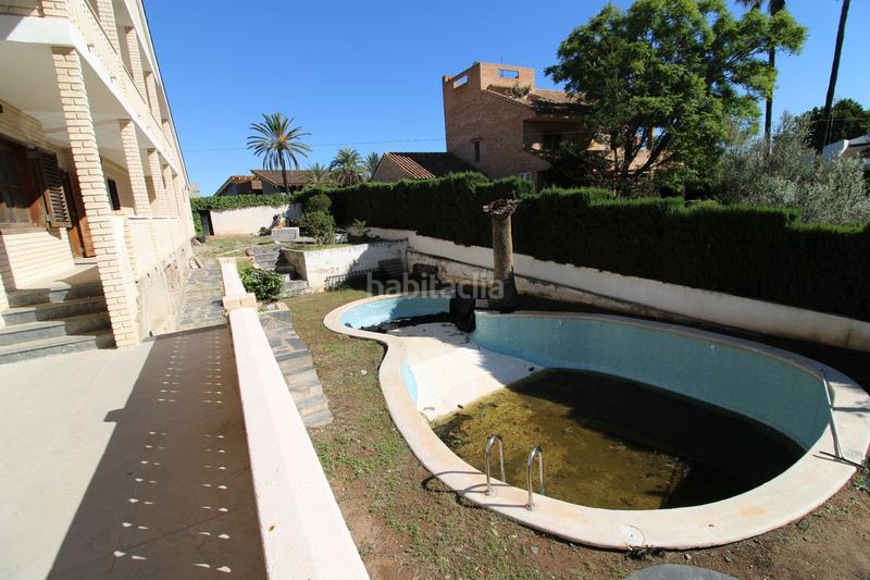 Foto f822bcf6-72ad-49e6-88b7-0902bbea83db. Casa chalet muy espacioso con varias opciones en Torre en Conill-Cumbres de San Antonio Bétera