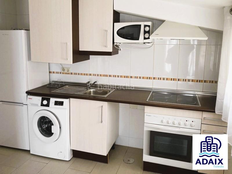 Foto b7f46333-05b7-4762-874a-0da49bd5dc74. Pis amb aparcament a Camarena