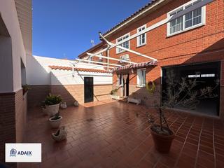 Casa a Fuensalida. Casa en venta en  fuensalida, toledo