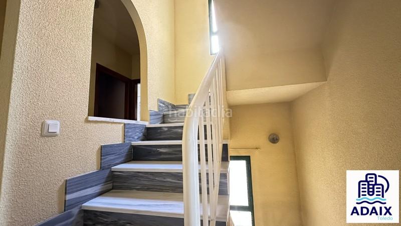 Foto 200c7fe0-c9b6-4cae-be8f-c44c7002d27c. Casa adossada amb calefacció aparcament piscina a Toledo