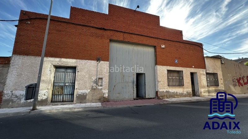 Foto ad27e358-513d-47ea-9385-3111921d7f54. Nau industrial a Fuensalida