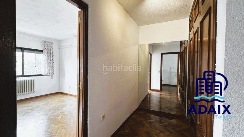 Foto 0ce8ce69-8a50-47b8-add5-8071a0948d56. Casa in calle padilla 9 in Bargas