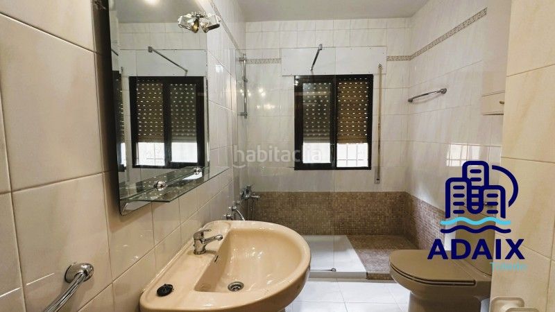 Foto c0c3f24d-619d-4e5d-bfd2-2df5a1ecc342. Casa in calle padilla 9 in Bargas