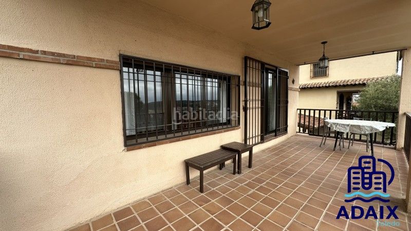 Foto f1125bec-f339-4ff6-ba6d-39e74eea39ab. Casa in calle padilla 9 in Bargas