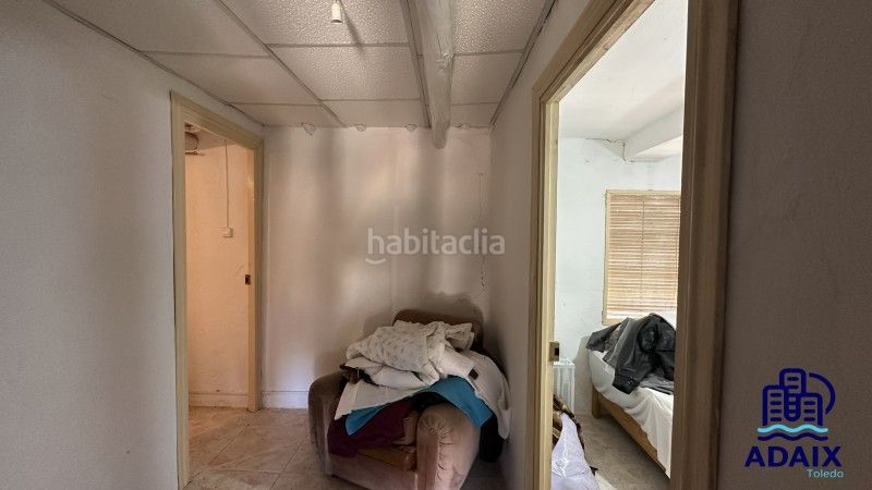 Foto 00176ccc-c8cc-4b18-b407-5d5d948f685e. Casa a calle del rosal 9 a Navalmorales (Los)