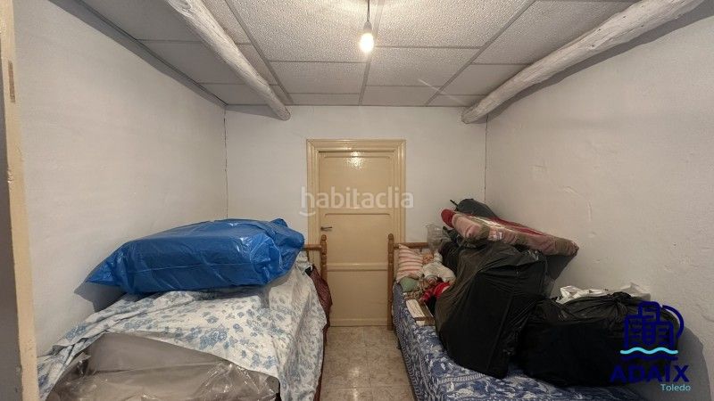 Foto 1747b067-3f89-44e3-b2ca-44d03c9850e8. Casa a calle del rosal 9 a Navalmorales (Los)