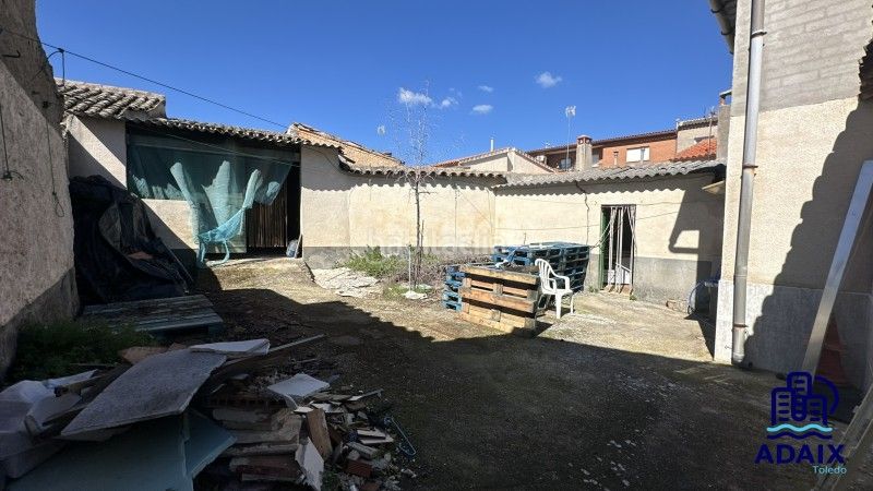 Foto 47478e49-dbc2-4412-8792-04325b3e31f8. Casa a calle del rosal 9 a Navalmorales (Los)