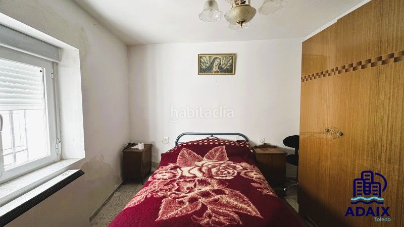 Foto 4e1aeb24-0129-4824-8f19-e845da2cf6ab. Casa a calle del rosal 9 a Navalmorales (Los)